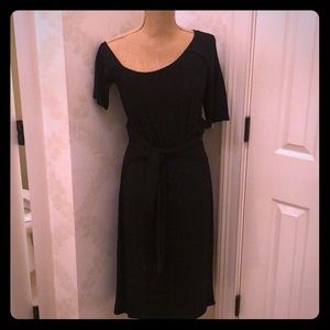 Black off the solder capped sleeved dress!